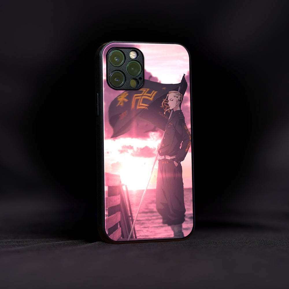 Handsome Draken Glass Case